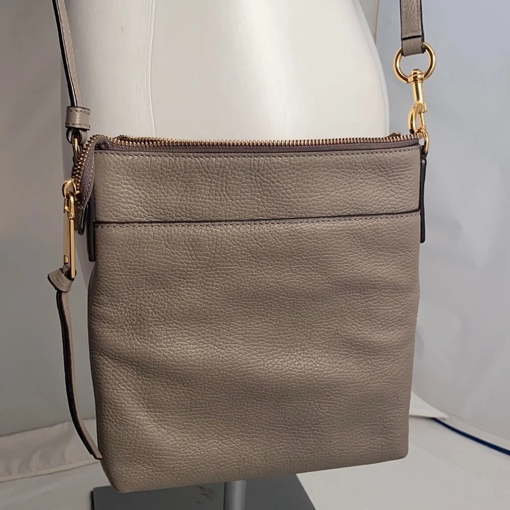 Marc Jacobs Recruit leather crossbody bag in Beige